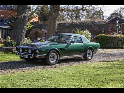 Aston Martin+V8 Volante